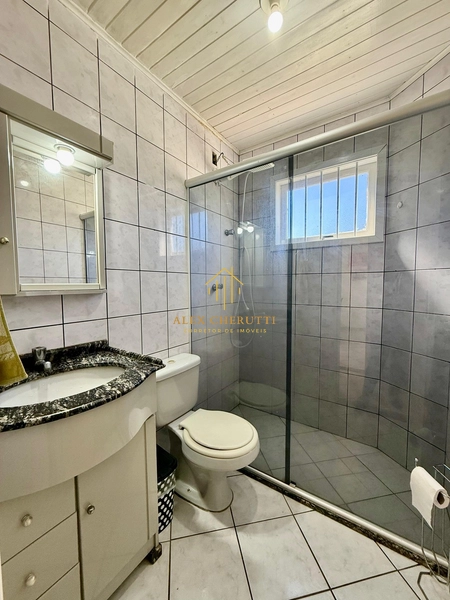 Belo sobrado à venda na praia de Atlântida Sul, 5 dormitórios: 15ª foto da galeria de imagens do imóvel