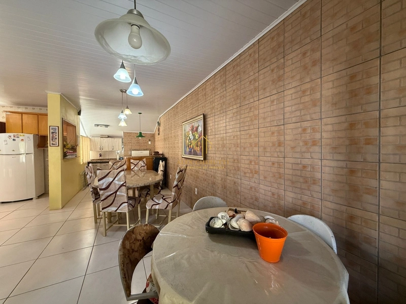 Casa à venda na praia de Atlânntida Sul, 3 dormitórios: 8ª foto da galeria de imagens do imóvel