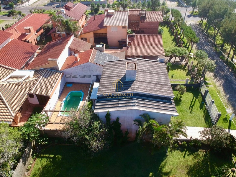 Ótima oportunidade na praia de Mariápolis, 4 dormitórios: 33ª foto da galeria de imagens do imóvel