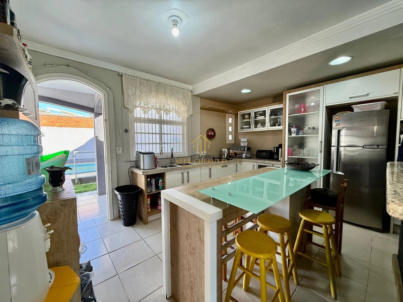 Ótima oportunidade na praia de Mariápolis, 4 dormitórios: 14ª foto da galeria de imagens do imóvel