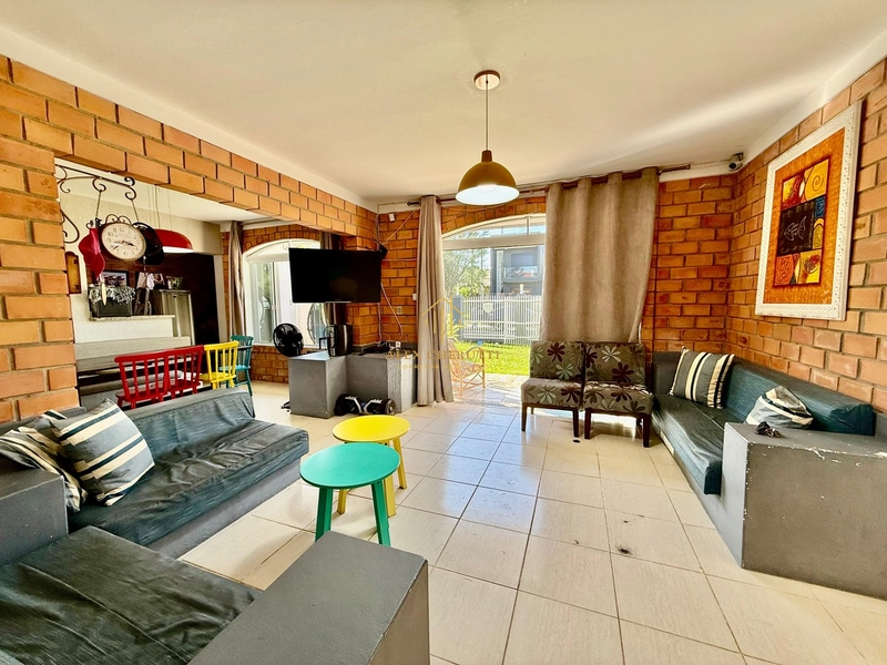 Ótima oportunidade na praia de Mariápolis, 4 dormitórios: 13ª foto da galeria de imagens do imóvel