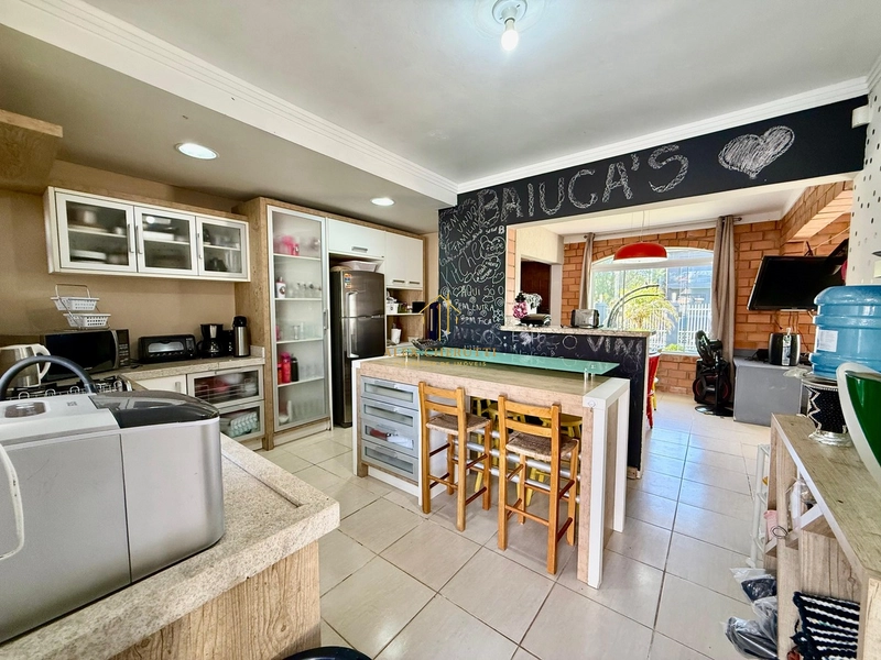 Ótima oportunidade na praia de Mariápolis, 4 dormitórios: 17ª foto da galeria de imagens do imóvel