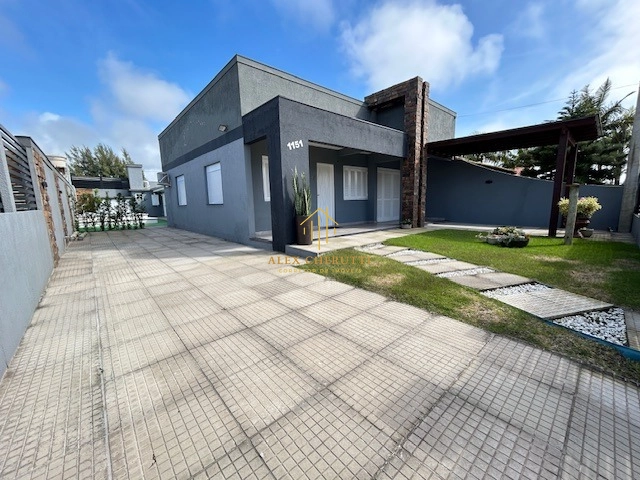 Casa à venda em Rainha do Mar, 3 dormitórios: 4ª foto da galeria de imagens do imóvel