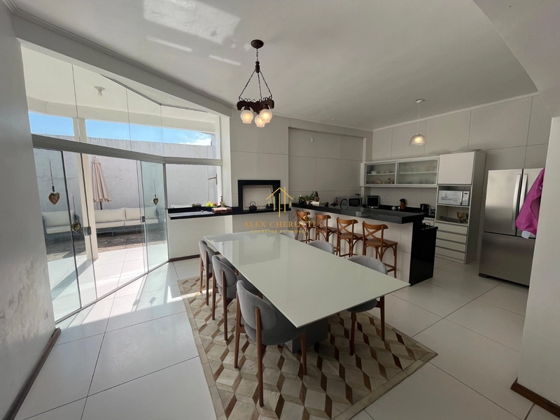 Casa à venda na praia de Rainha do Mar, 5 dormitórios: 16ª foto da galeria de imagens do imóvel