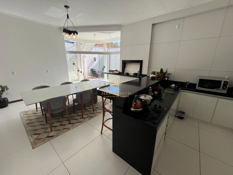 Casa à venda na praia de Rainha do Mar, 5 dormitórios: 14ª foto da galeria de imagens do imóvel