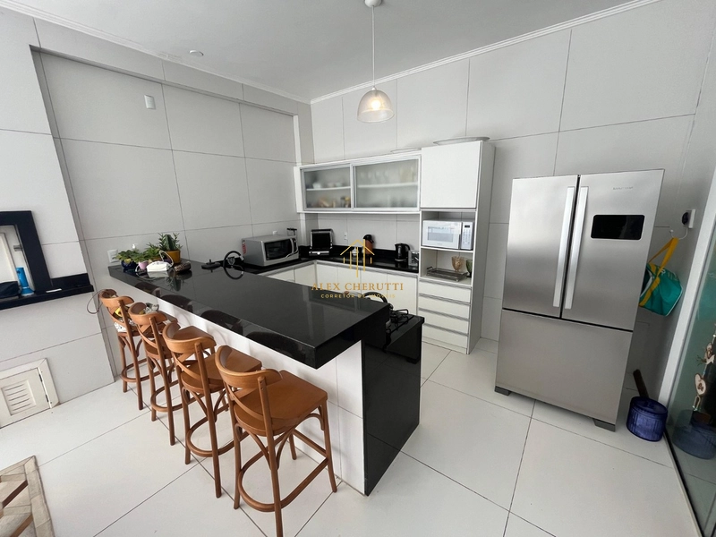 Casa à venda na praia de Rainha do Mar, 5 dormitórios: 18ª foto da galeria de imagens do imóvel