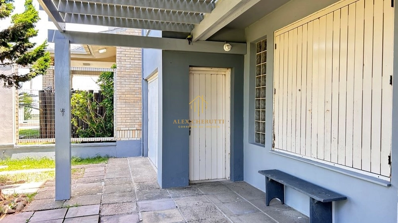 Casa à venda na praia de Rainha do Mar, 4 dormitórios: 3ª foto da galeria de imagens do imóvel