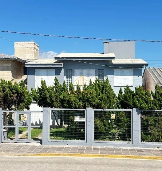 Casa à venda na praia de Rainha do Mar, 4 dormitórios: 2ª foto da galeria de imagens do imóvel