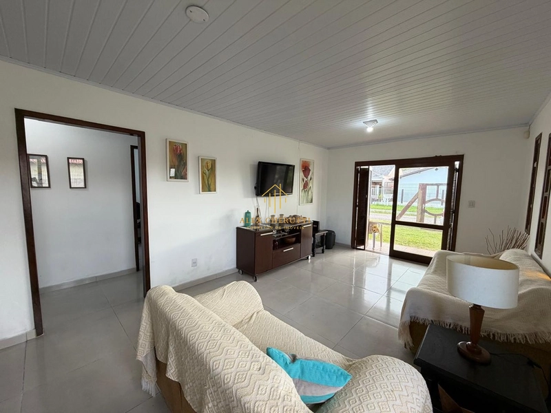 Casa à venda na praia de Atlântida Sul, 4 dormitórios: 10ª foto da galeria de imagens do imóvel