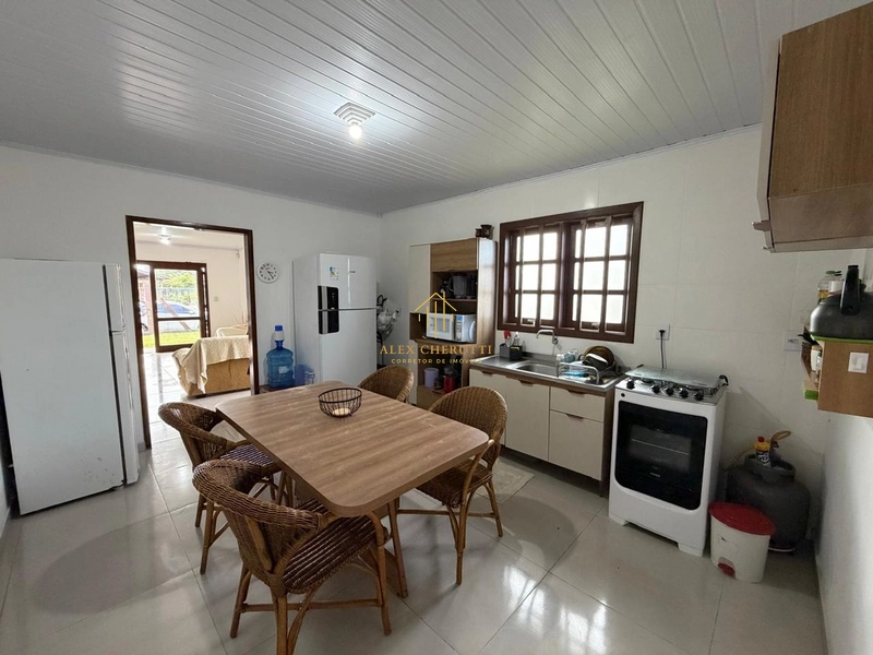 Casa à venda na praia de Atlântida Sul, 4 dormitórios: 11ª foto da galeria de imagens do imóvel