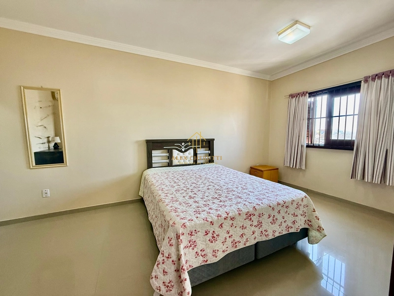 Lindo sobrado à venda em Atlântida Sul, 4 dormitrios: 33ª foto da galeria de imagens do imóvel