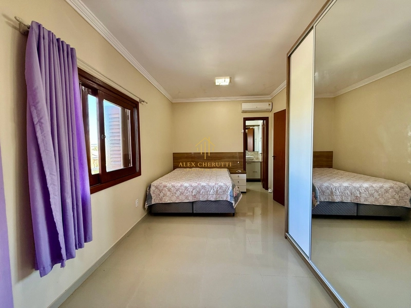 Lindo sobrado à venda em Atlântida Sul, 4 dormitrios: 21ª foto da galeria de imagens do imóvel