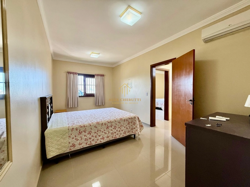 Lindo sobrado à venda em Atlântida Sul, 4 dormitrios: 30ª foto da galeria de imagens do imóvel