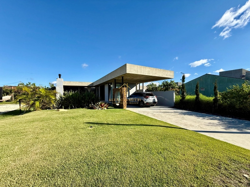 Casa com 2 terrenos à venda, 2 dormitórios: 4ª foto da galeria de imagens do imóvel