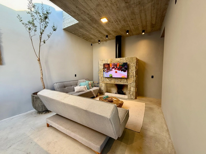 Casa com 2 terrenos à venda, 2 dormitórios: 14ª foto da galeria de imagens do imóvel