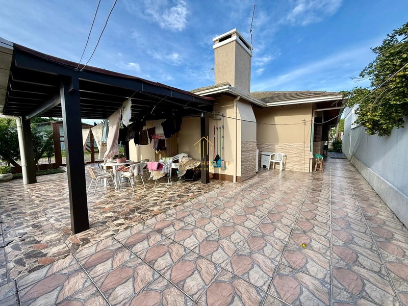 Casa à venda em Atlântida Sul, 3 dormitórios: 5ª foto da galeria de imagens do imóvel