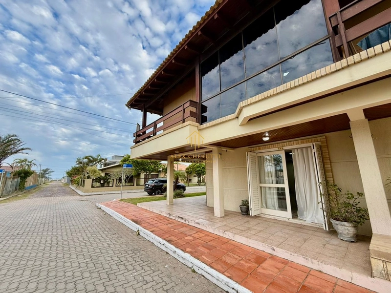 Apartamento à venda na praia de Rainha do Mar