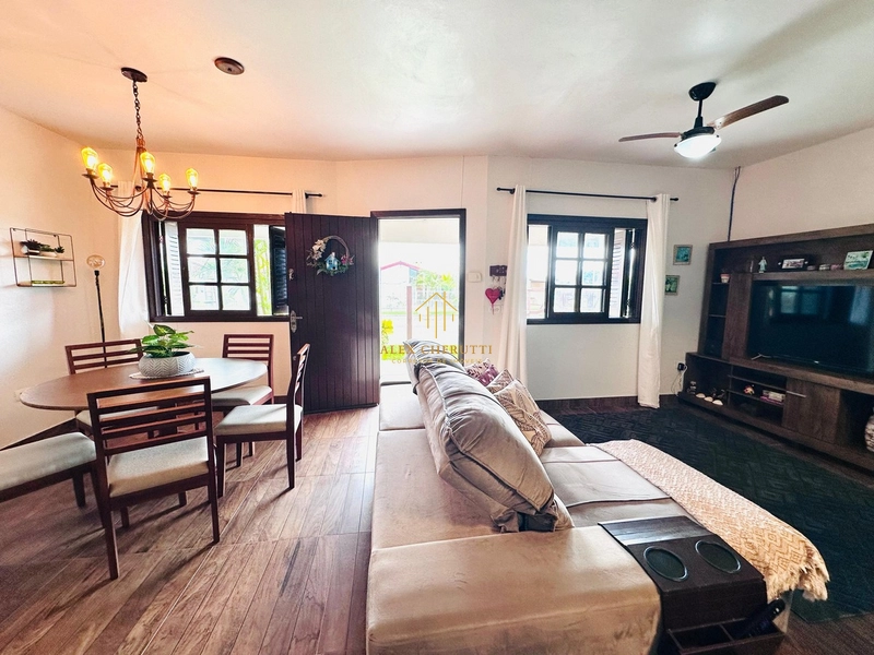 Casa à venda na praia de Atlântida Sul, 3 dormitórios: 8ª foto da galeria de imagens do imóvel