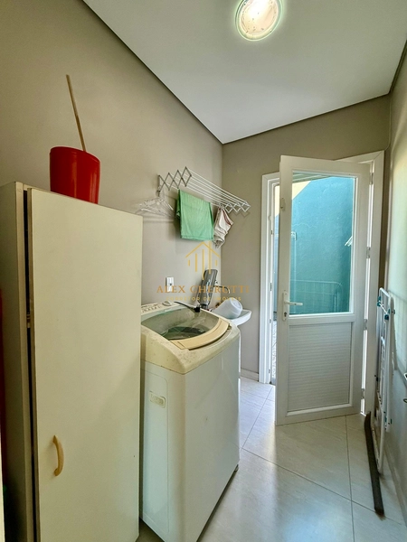 Bela casa à venda na praia de Atlântida Sul, 4 dormitórios: 19ª foto da galeria de imagens do imóvel