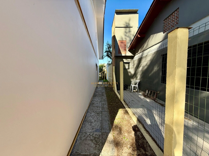 Oportunidade na praia de Mariápolis, 3 dormitórios: 35ª foto da galeria de imagens do imóvel