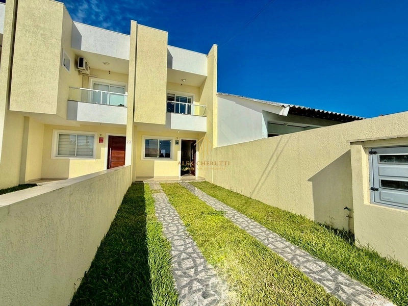 Casa à venda na praia de Atlântida Sul, 2 suítes: 2ª foto da galeria de imagens do imóvel