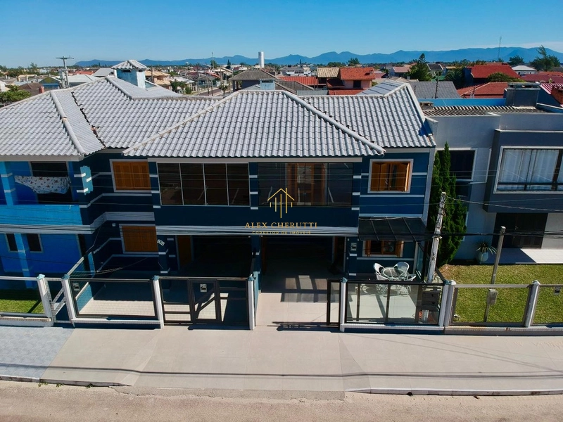 Linda casa à venda com vista para o mar em Atlântida Sul: 6ª foto da galeria de imagens do imóvel