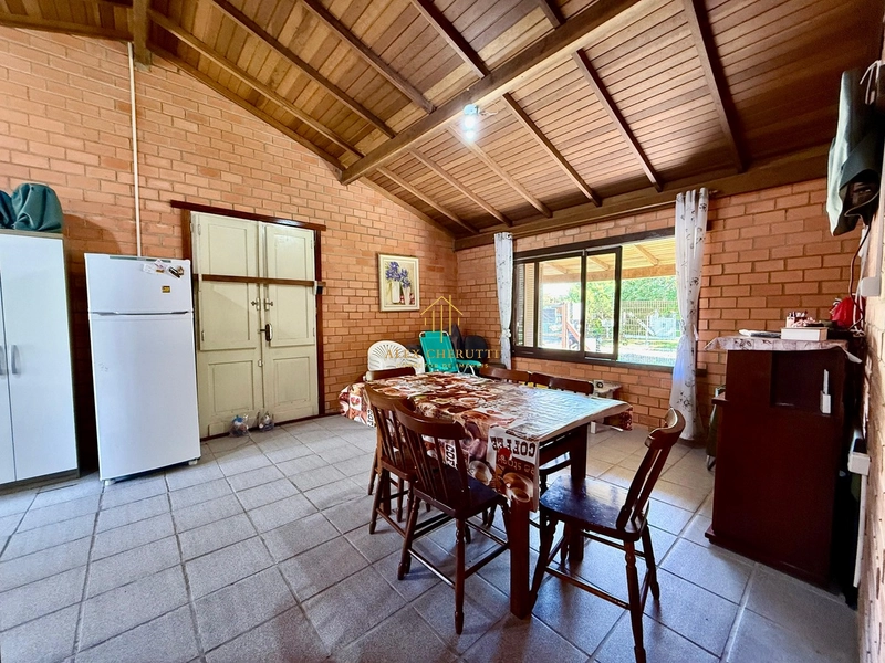 Casa à venda na praia de Atlântida Sul,  3 dormitórios: 4ª foto da galeria de imagens do imóvel