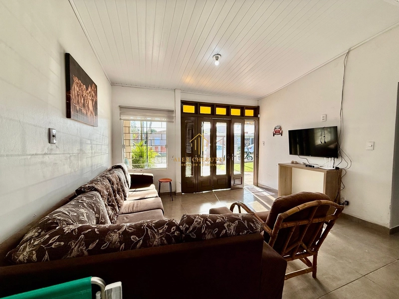 Casa à venda na praia de Atlântida Sul, 3 dormitórios: 4ª foto da galeria de imagens do imóvel