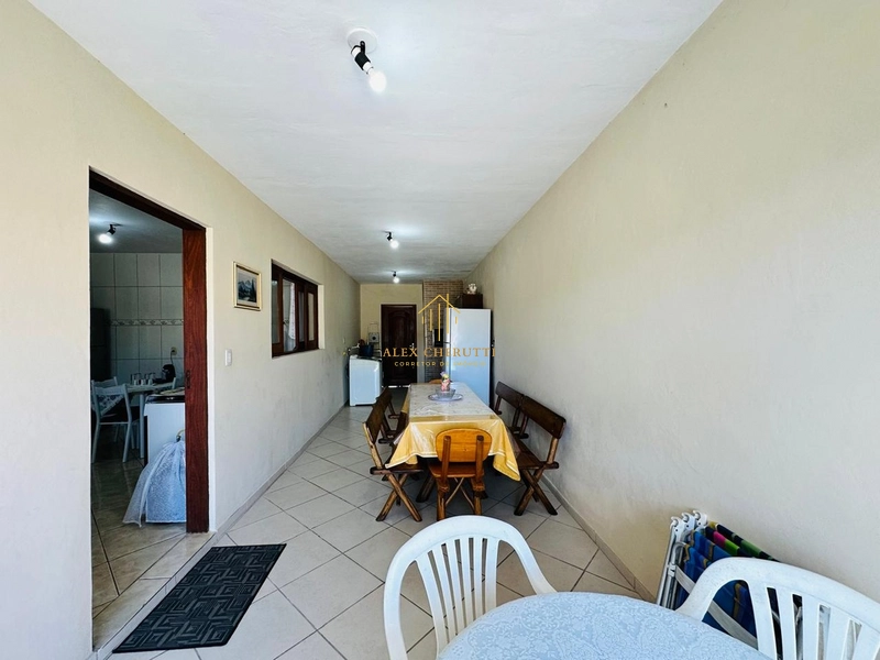 Casa à venda na praia de Atlântida Sul,  3 dormitórios: 5ª foto da galeria de imagens do imóvel
