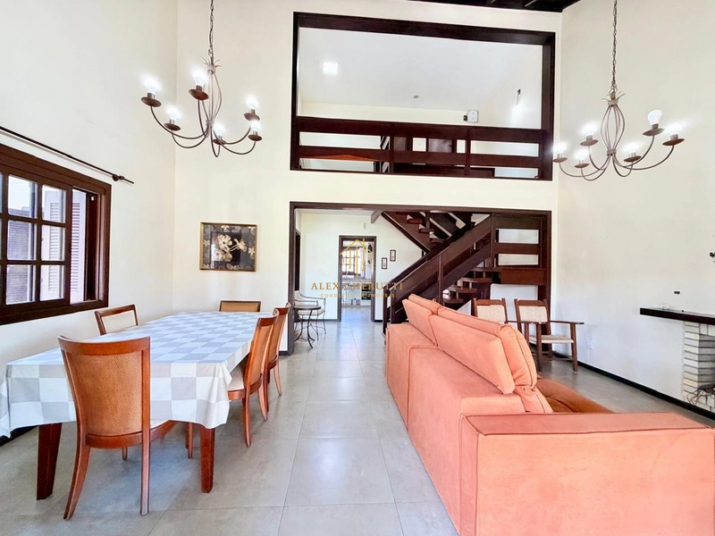 Casa à venda na praia de Rainha do Mar, 4 dormitórios: 11ª foto da galeria de imagens do imóvel