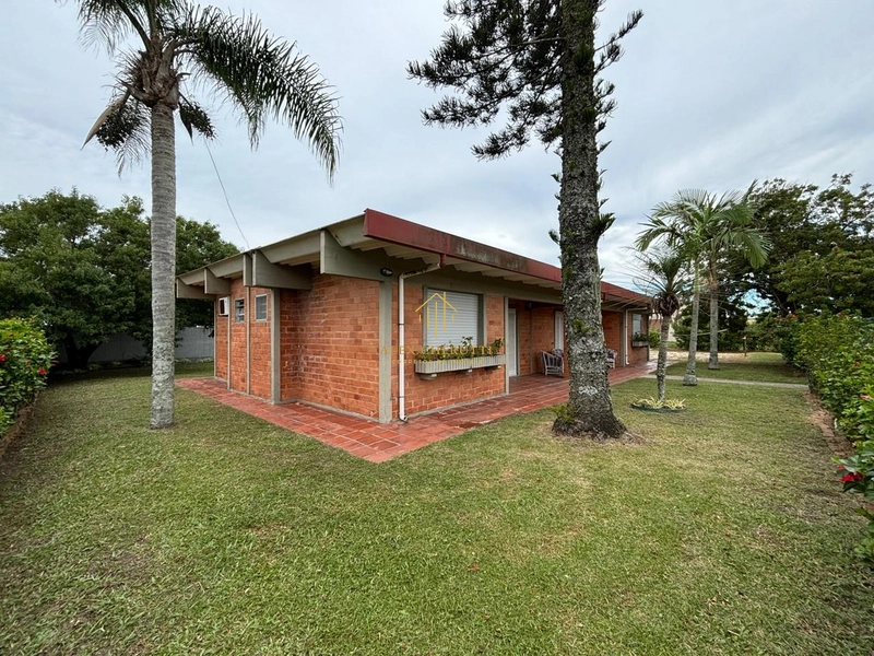 Casa à venda na praia de Rainha do Mar, 5 suítes: 3ª foto da galeria de imagens do imóvel