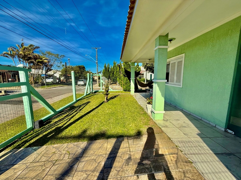 Casa em Rainha do Mar, XANGRI-LÁ/RS 4 Dormitórios: 4ª foto da galeria de imagens do imóvel