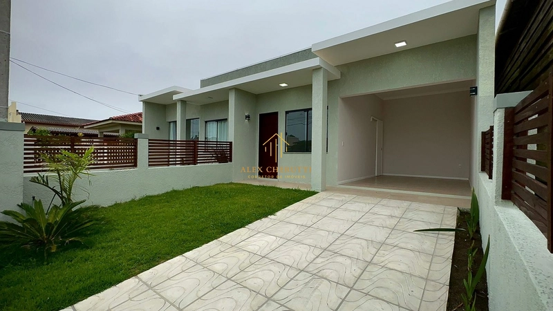 Casa geminada no centro de Xangri-lá: 1ª foto da galeria de imagens do imóvel