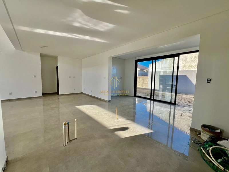 Linda casa em Rainha do Mar em construção: 10ª foto da galeria de imagens do imóvel