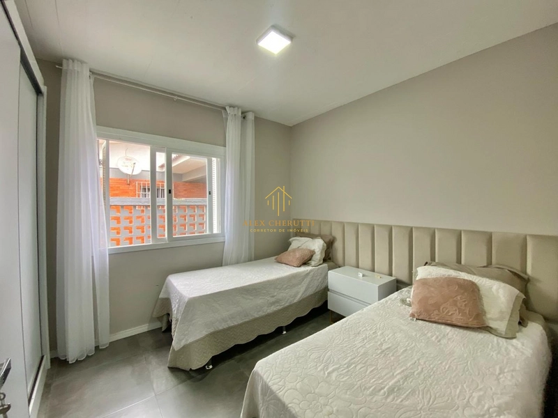 Casa no Centro em Xangri-Lá, 4 dormitórios: 14ª foto da galeria de imagens do imóvel