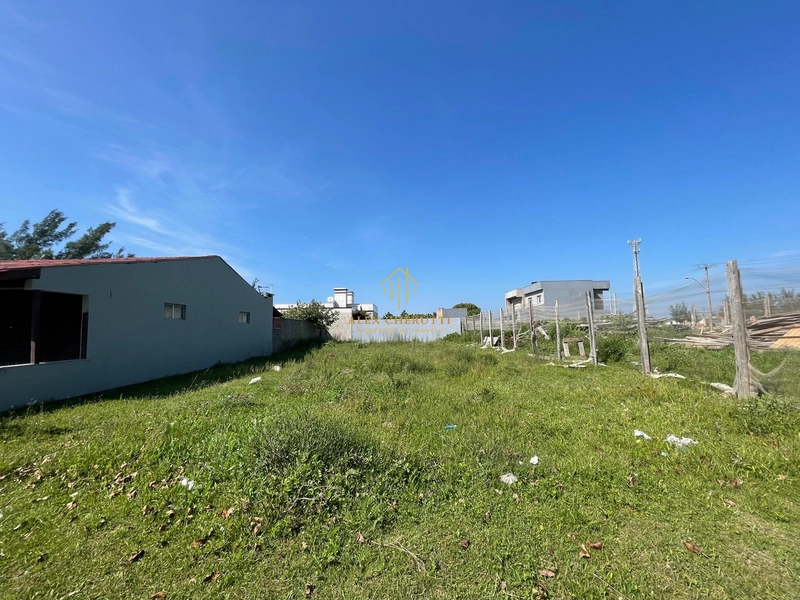 Terreno na Praia de Mariápolis: 1ª foto da galeria de imagens do imóvel