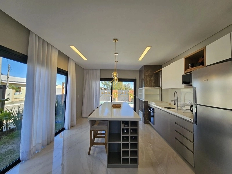 Bela casa em Atlântida Sul: 7ª foto da galeria de imagens do imóvel