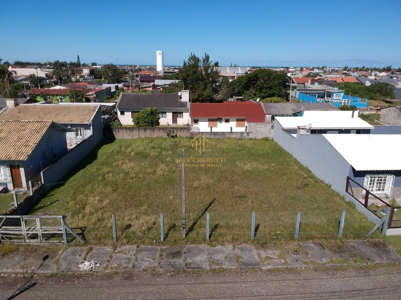 Terreno na Praia de Atlântida Sul: 3ª foto da galeria de imagens do imóvel