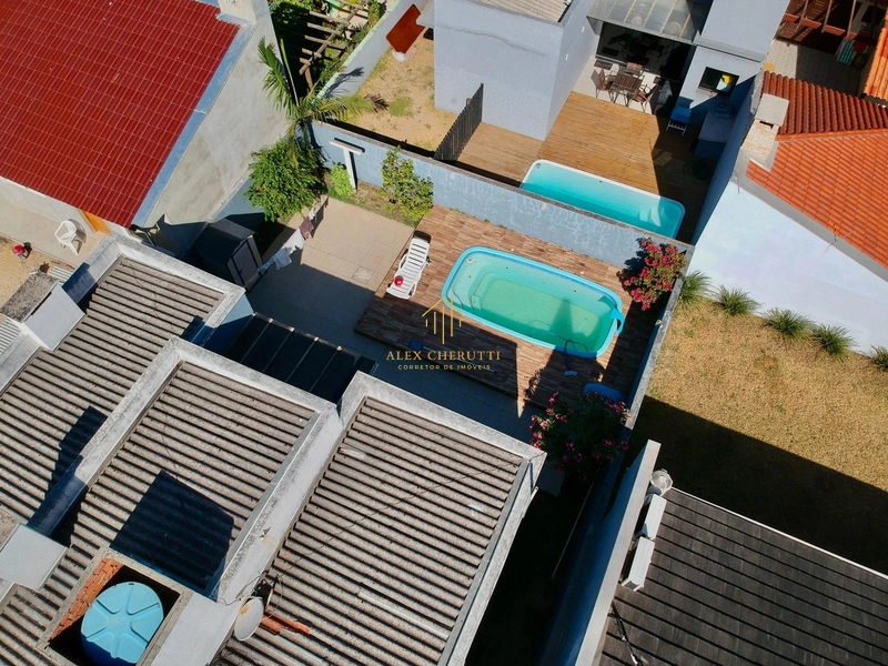 Linda casa em Atlântida Sul, 3 dormitórios: 21ª foto da galeria de imagens do imóvel