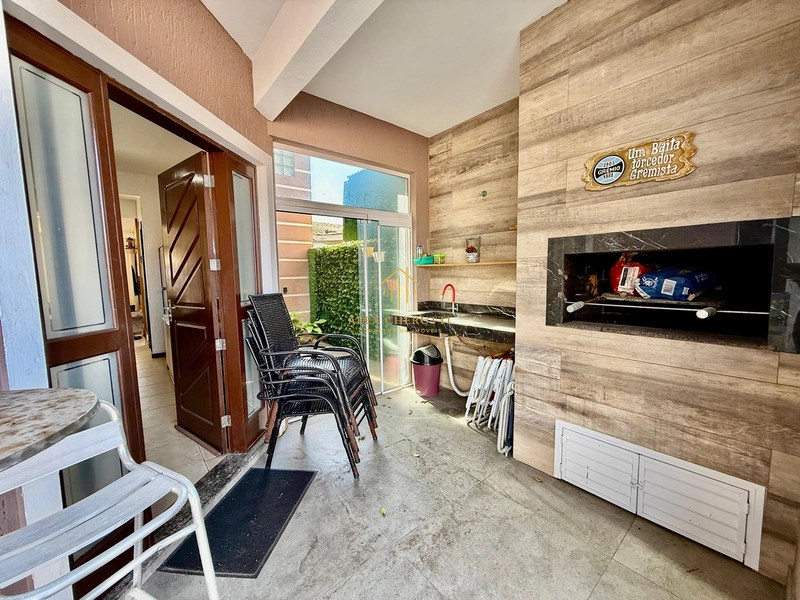 Belíssima casa em Capão da Canoa: 34ª foto da galeria de imagens do imóvel