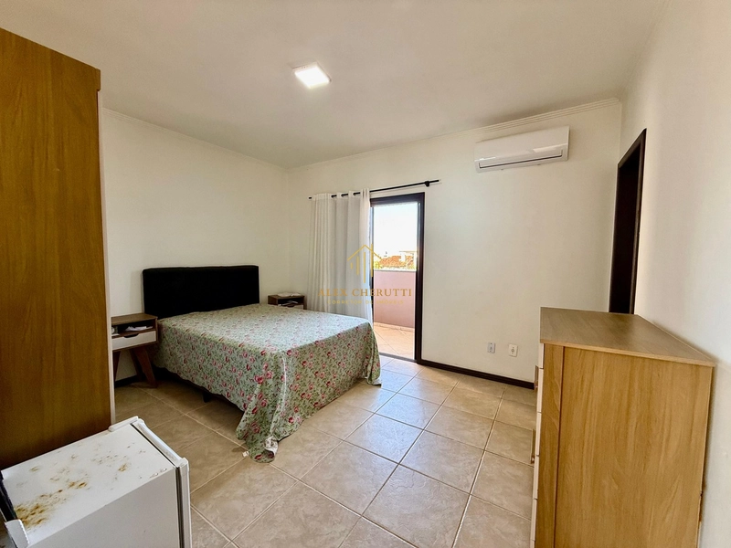 Belíssima casa em Capão da Canoa: 24ª foto da galeria de imagens do imóvel