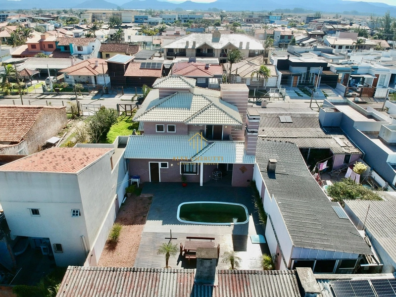 Belíssima casa em Capão da Canoa: 44ª foto da galeria de imagens do imóvel