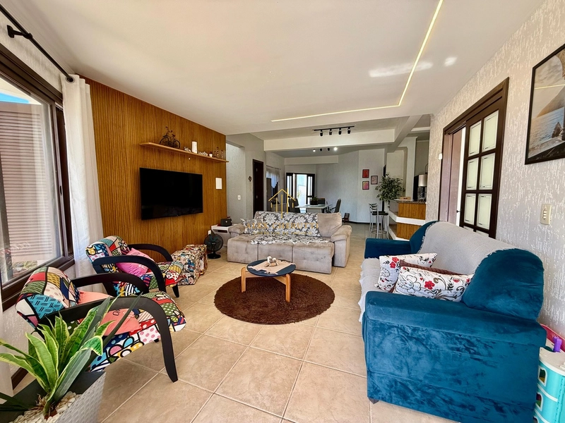 Belíssima casa em Capão da Canoa: 12ª foto da galeria de imagens do imóvel