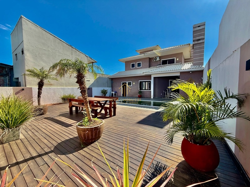 Belíssima casa em Capão da Canoa: 37ª foto da galeria de imagens do imóvel