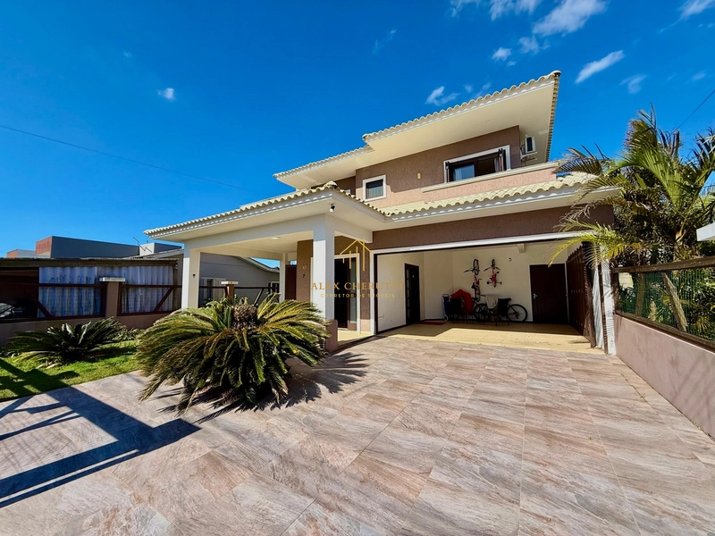 Belíssima casa em Capão da Canoa: 6ª foto da galeria de imagens do imóvel