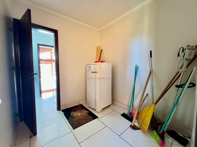 Linda casa na praia de Arpoador: 28ª foto da galeria de imagens do imóvel