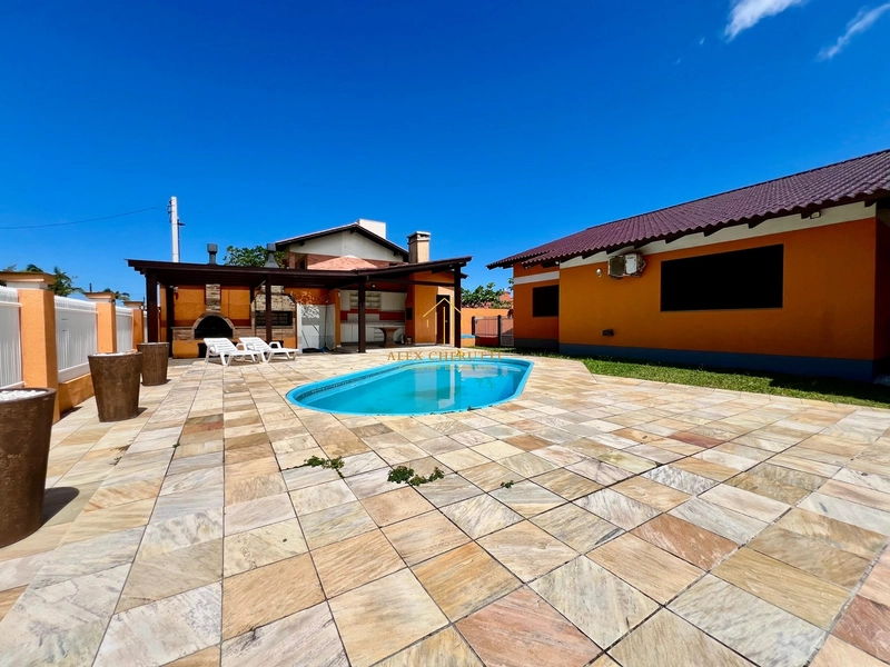 Linda casa na praia de Arpoador: 5ª foto da galeria de imagens do imóvel