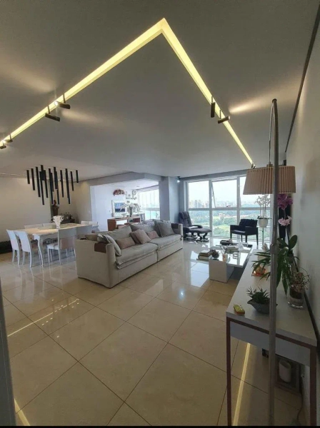 Apartamento no Palazzo Di Cesare: 3ª foto da galeria de imagens do imóvel