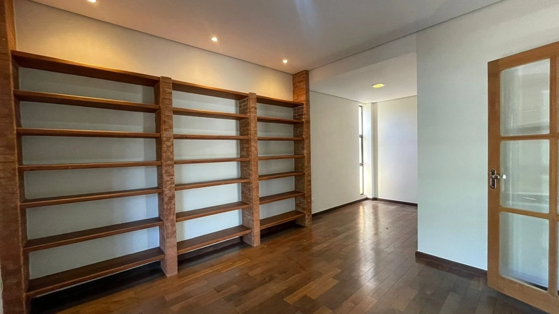 Sobrado à Venda no Condomínio Royal Park – Londrina: 6ª foto da galeria de imagens do imóvel