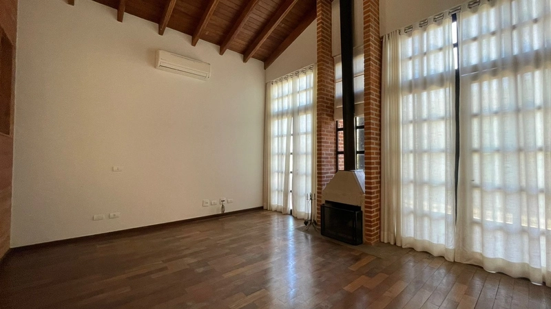 Sobrado à Venda no Condomínio Royal Park – Londrina: 4ª foto da galeria de imagens do imóvel